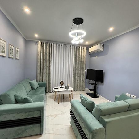 Bmb Apartament Durrës Exteriör bild