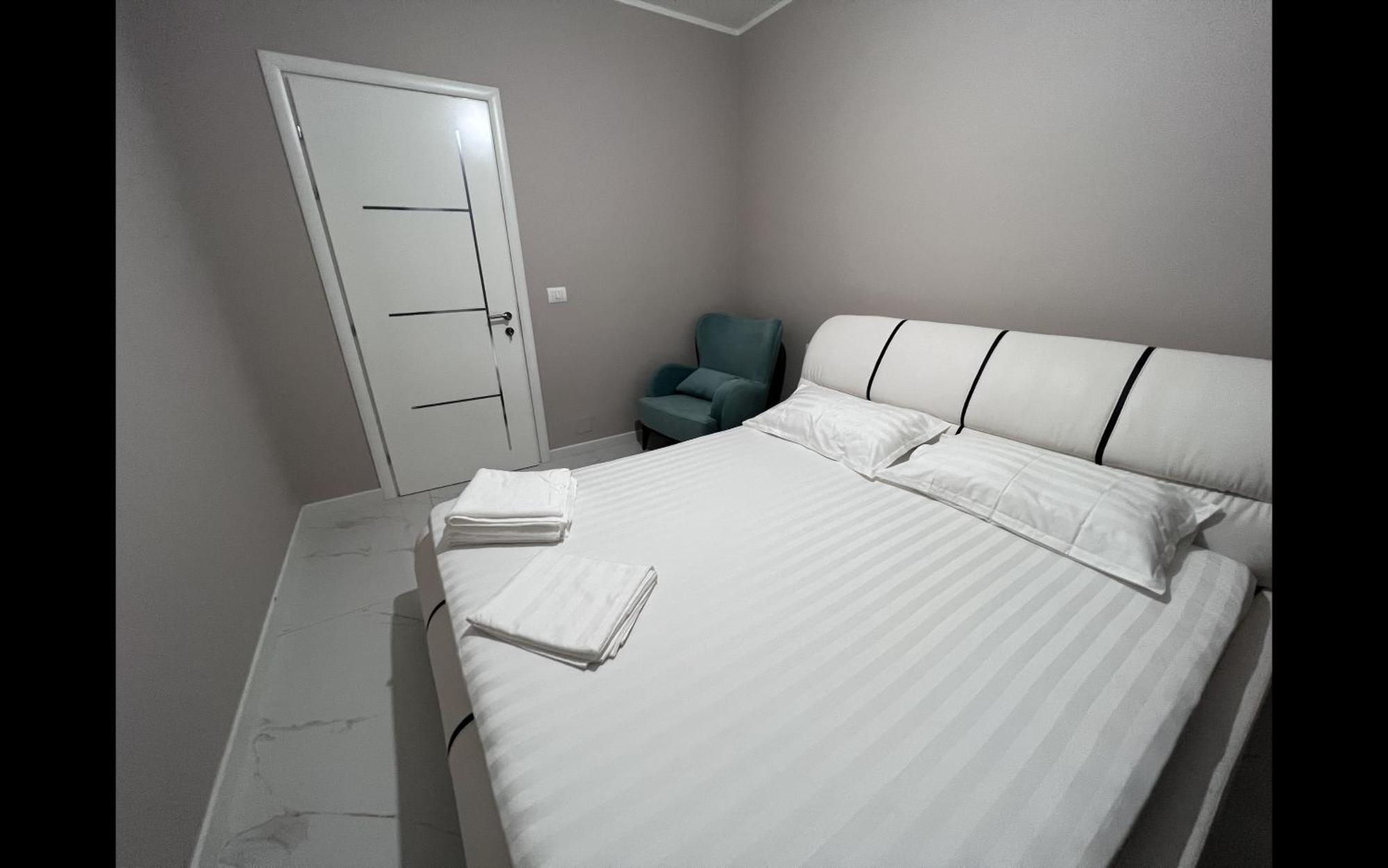 Bmb Apartament Durrës Exteriör bild