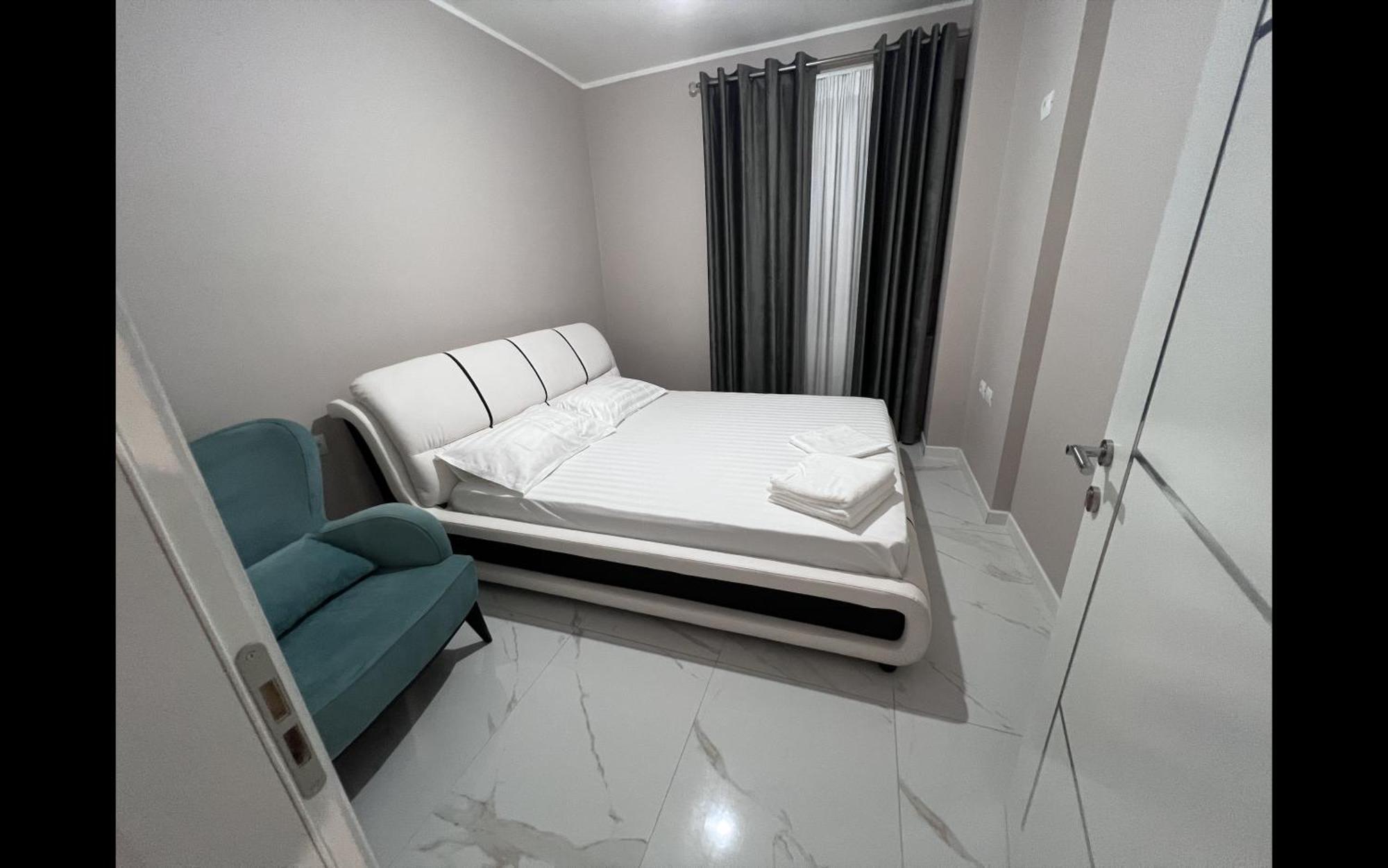 Bmb Apartament Durrës Exteriör bild